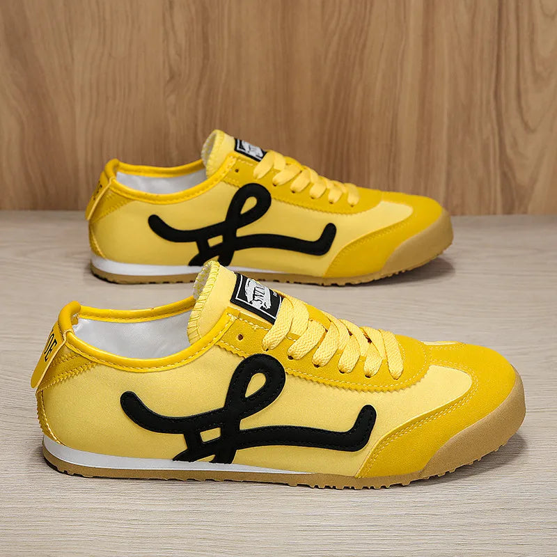 White Red Summer Athletic Shoes for Men Women Comfort Flat Men Running Shoes Retro Jogging Shoes Trainers Men zapatillas hombre