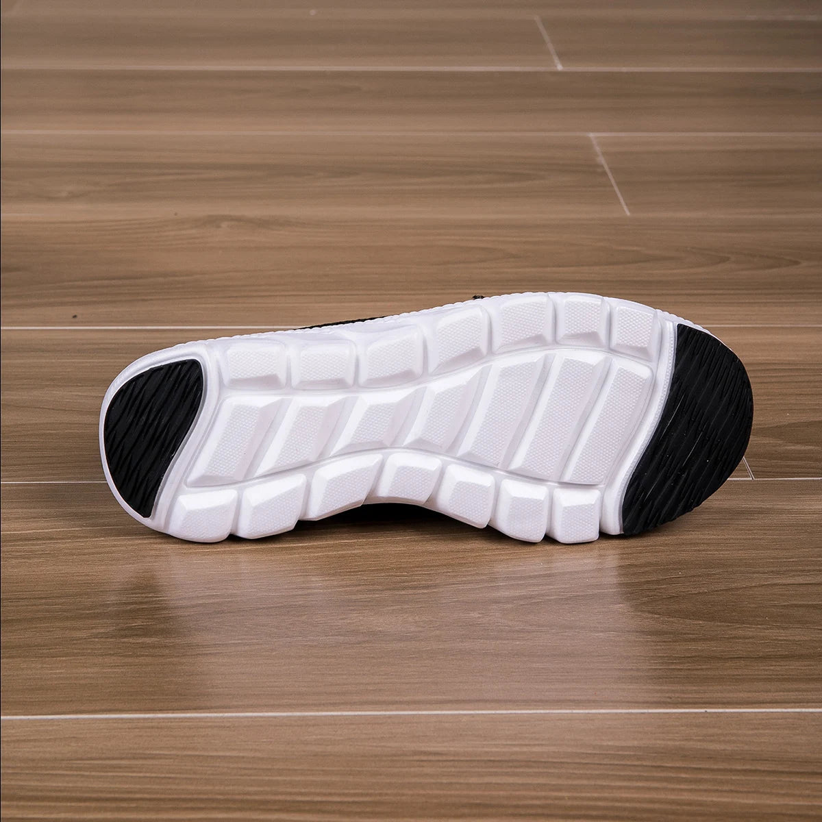 2024 New cross-border large summer hollowed-out woven women's sports casual shoes light running shoes White shoes