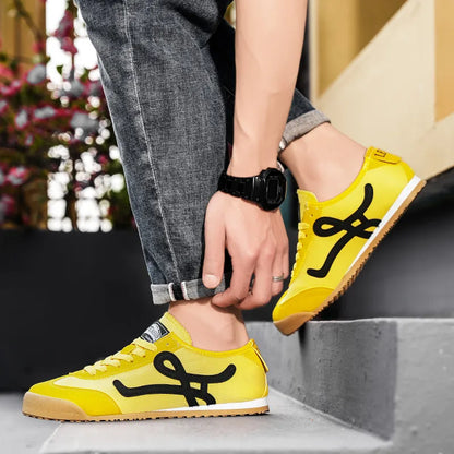 White Red Summer Athletic Shoes for Men Women Comfort Flat Men Running Shoes Retro Jogging Shoes Trainers Men zapatillas hombre