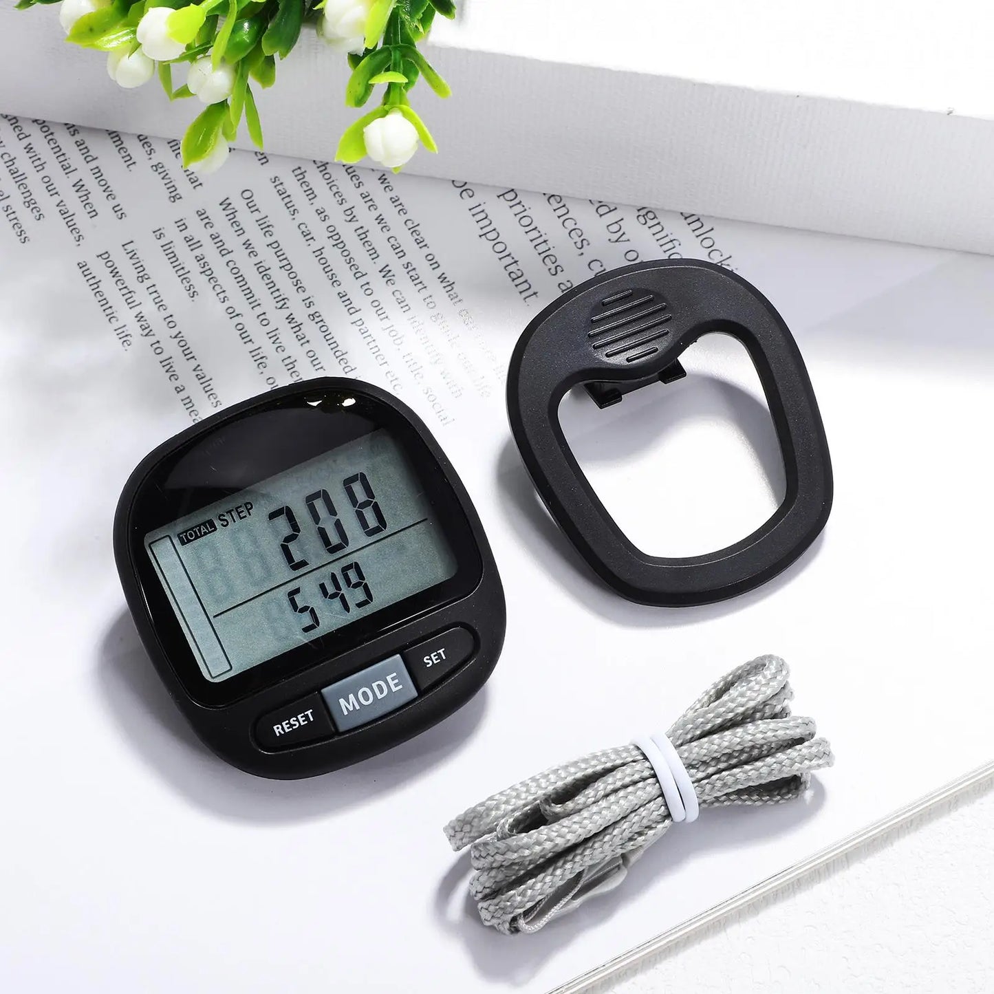 Portable Pedometer Step Counter Clip On Large Screen Fitness Walking Hiking Climbing Outdoor Reusable Plastic 7 Day